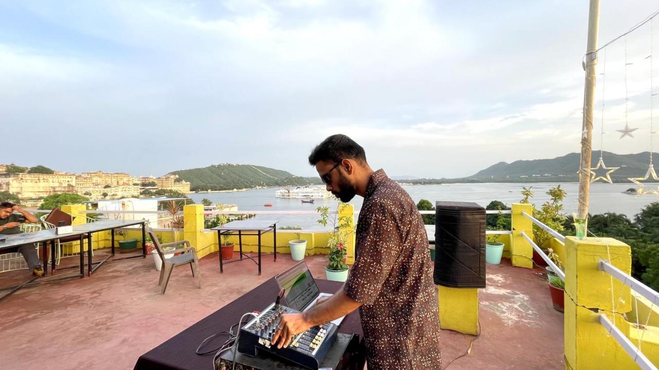 Hotel Lake Star Udaipur Esterno foto
