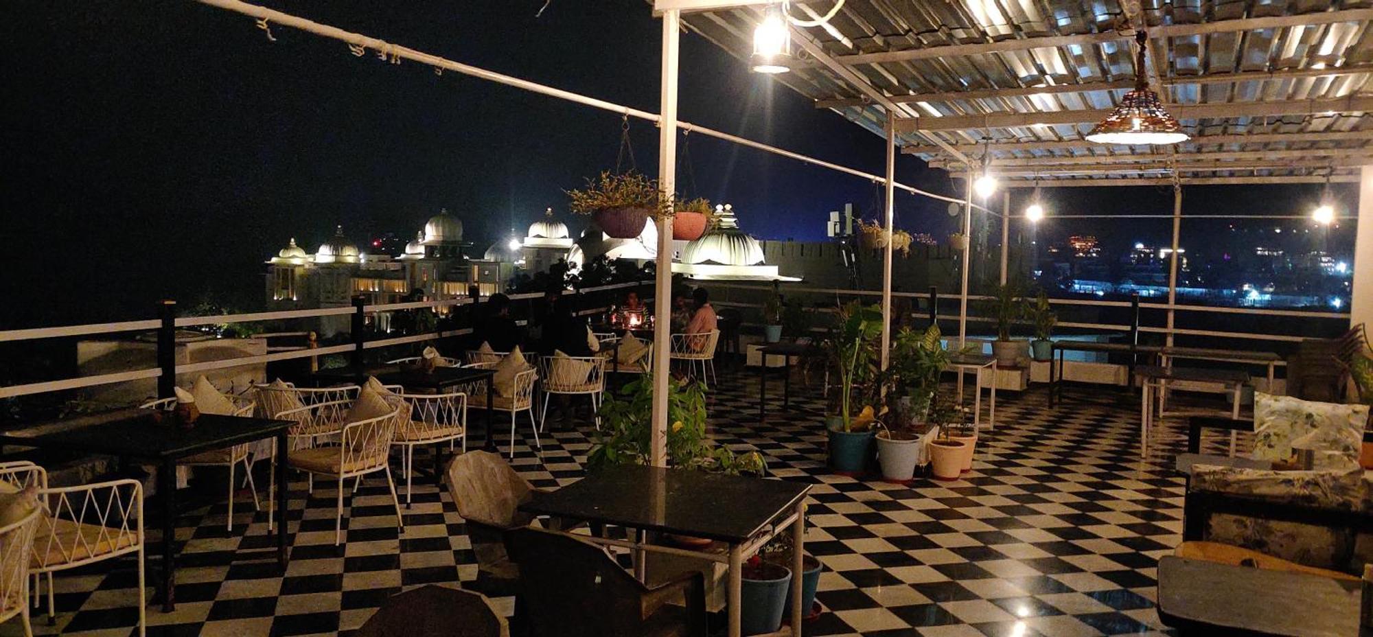 Hotel Lake Star Udaipur Esterno foto